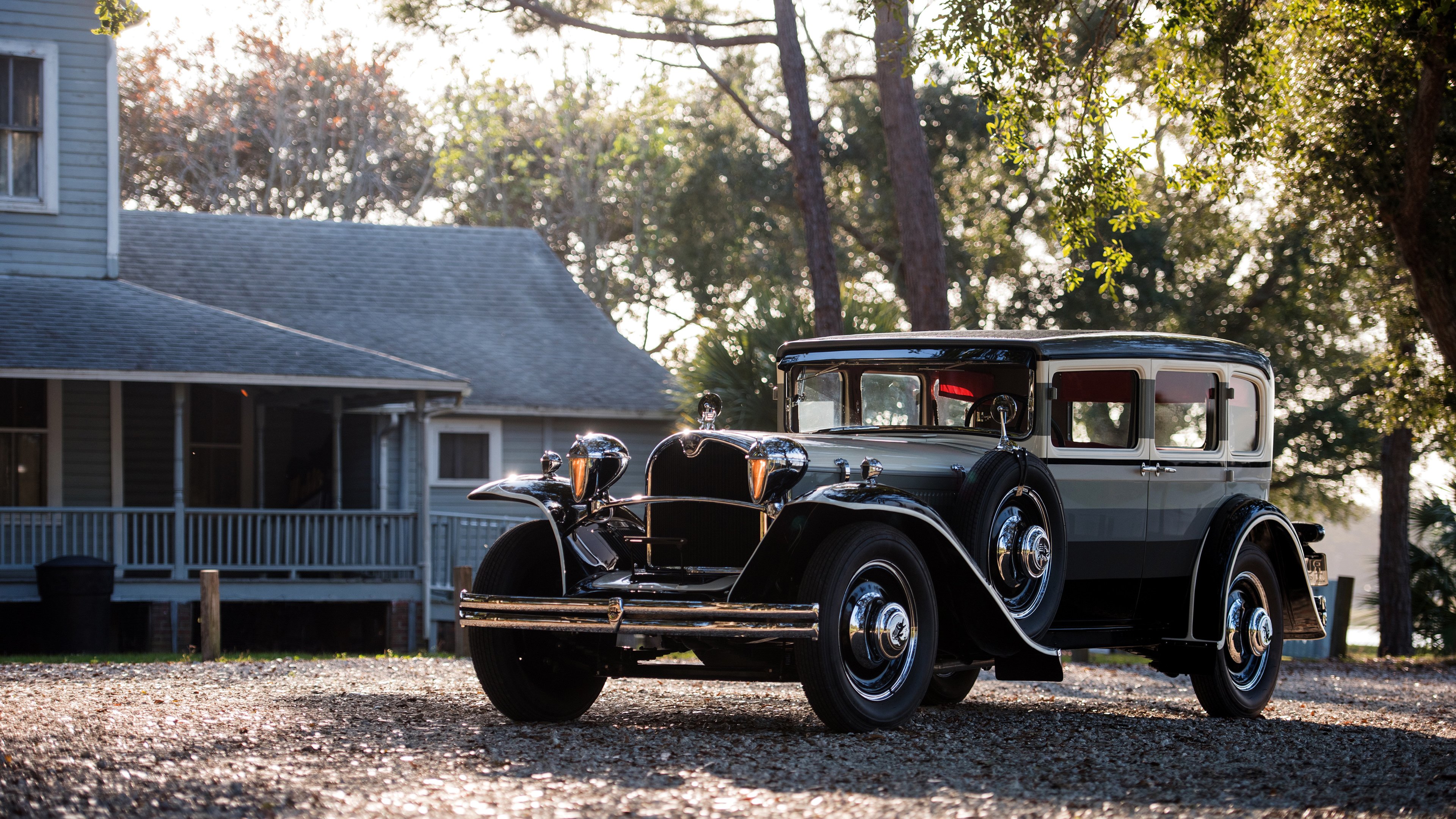 开云体育俱乐部官网-掘金控卫展示突破技巧帮助队友创造空间，掘金队伍