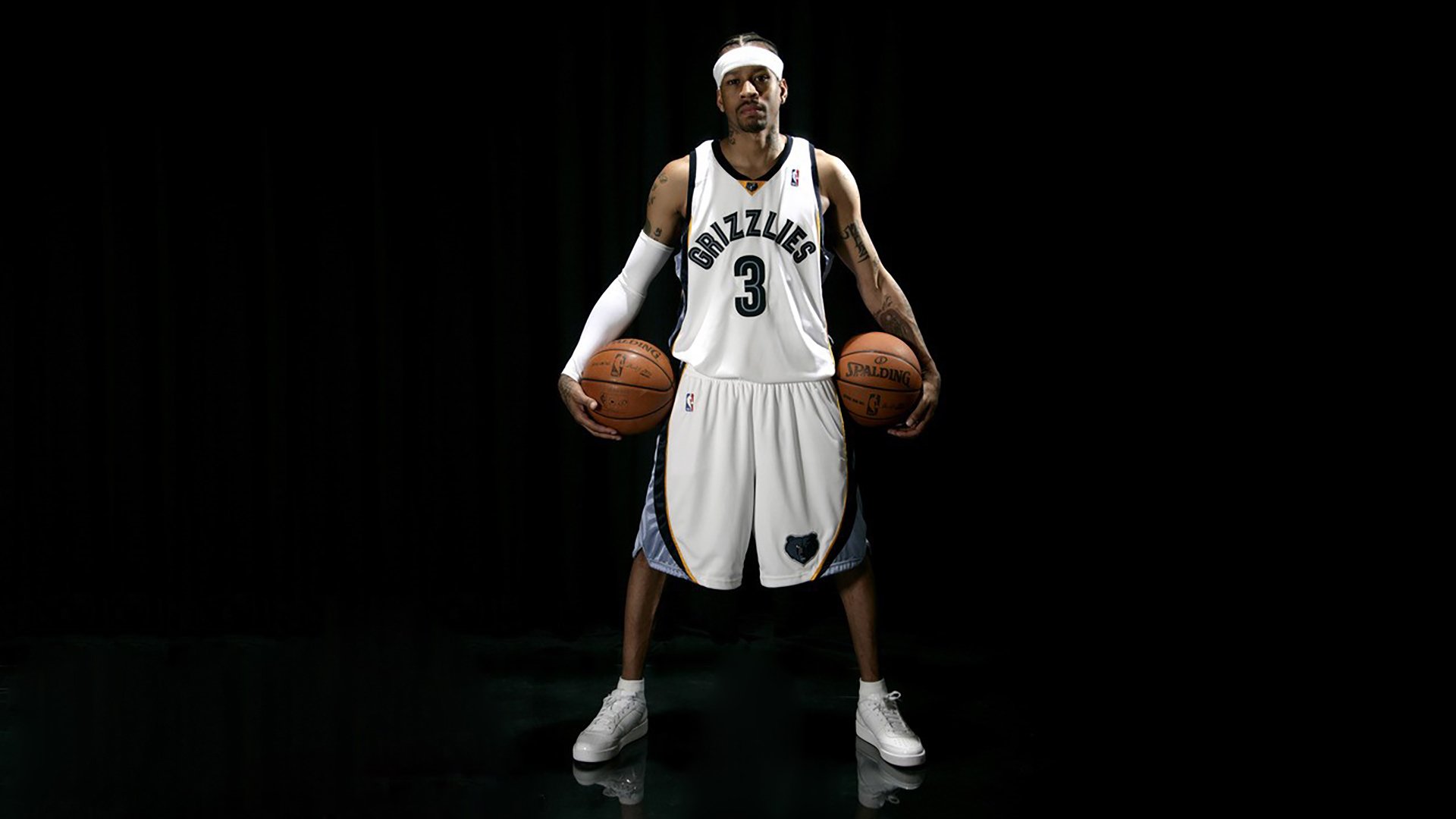 勇士官方账号发布球员搞笑训练集锦，勇士队训练